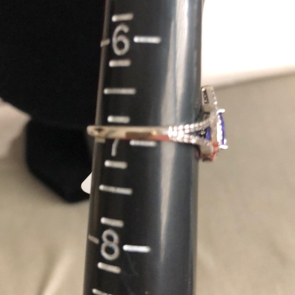 Tanzanite and White Topaz , Sterling Silver Ring 7 - Picture 6 of 6